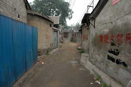Encroaching hutong demolition, Beijing