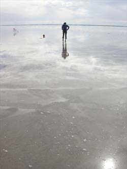 Playa as mirror, Bonneville Salt Flats, Utah, 2004, photograph by Grant Davis