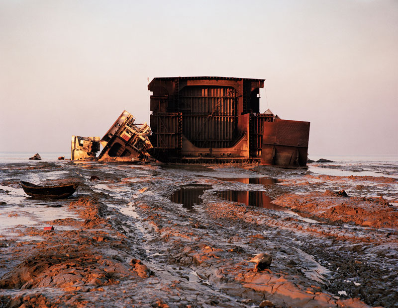 The Industrial Sublime: Edward Burtynsky Takes the Long View