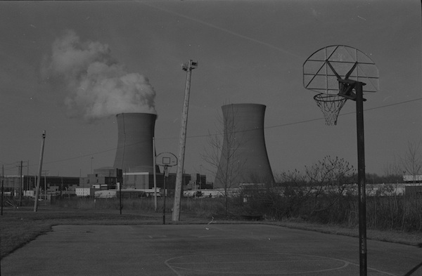 Image 3: Somewhere along the banks of Lake Erie.